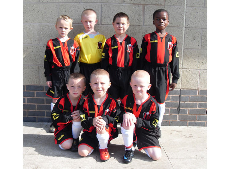 new kit under 7's 08