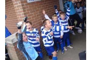 it's hotting up in the tunnel...