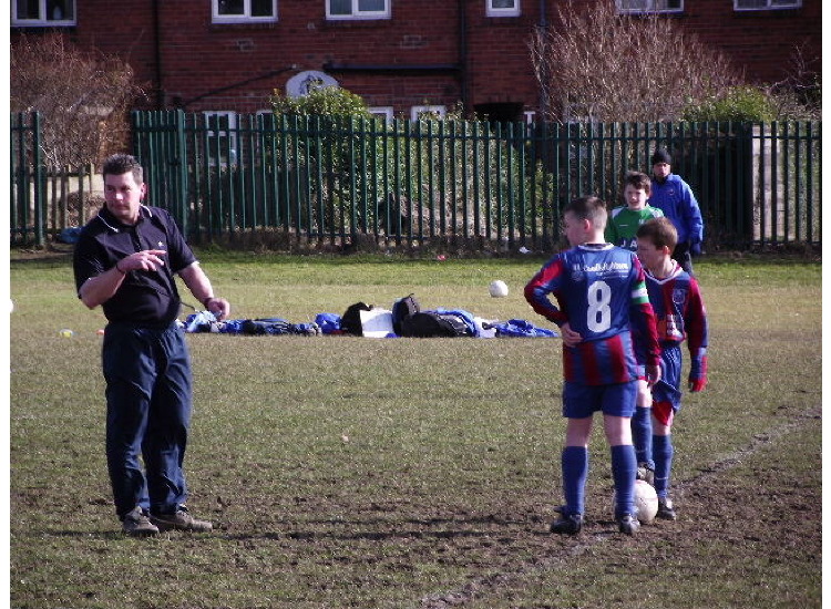  Joe & Callum Kick off