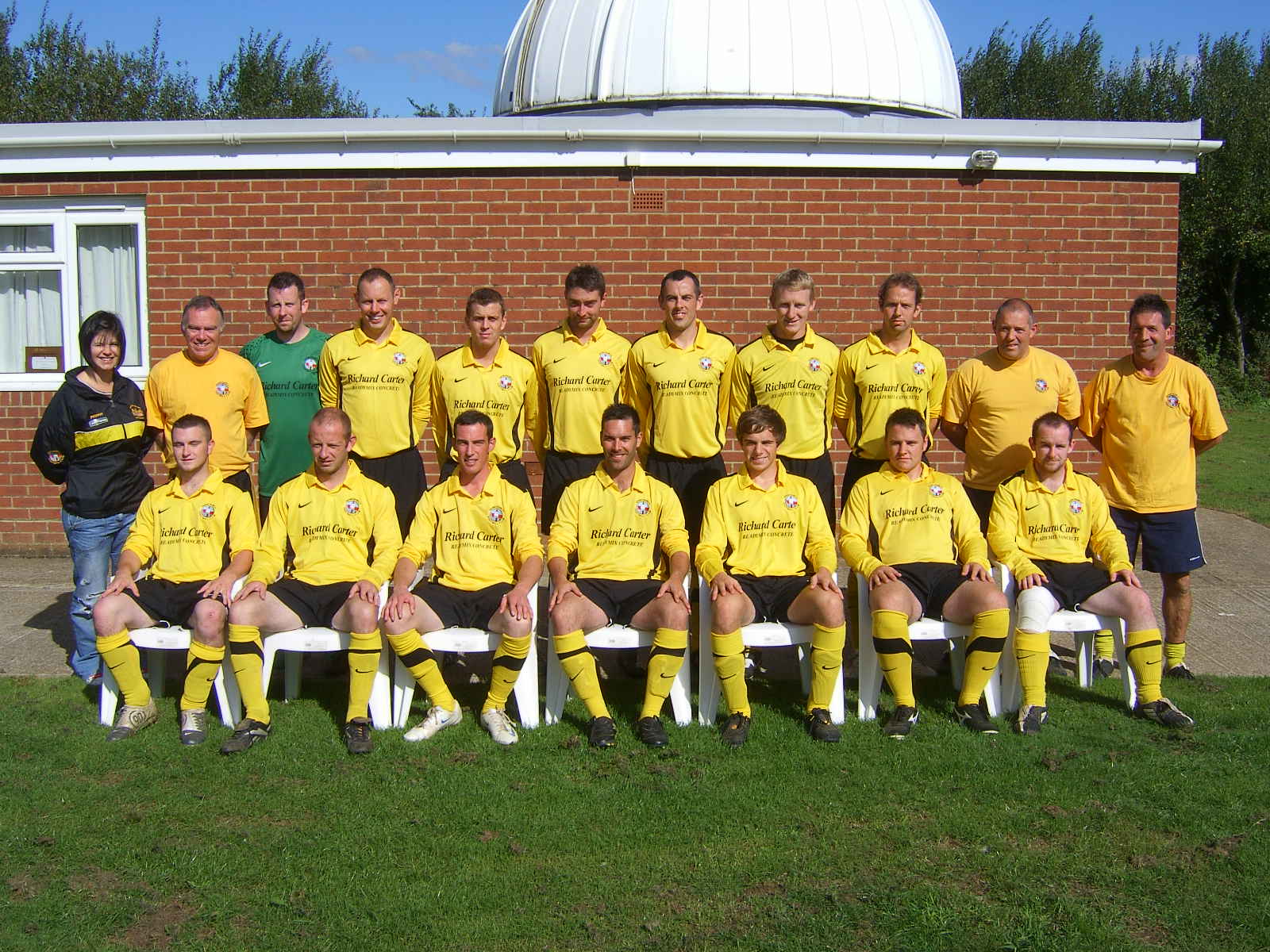 1st Team Squad 28.09.2010 Back: Penny Foster, John Nightingale, Jason Brook, Terry Wackrill, Elliott Day, Bryn Turner, John Ferrin, Ash Powe, Phil Duberg, Steve Rowe, Ian Phipps. Front: Matt Warne, Adam Barsdell, Sean Tiltman, Darren Barsdell, Tom Brocklehurst, Jack Wade-Smith, Dave Warne. 