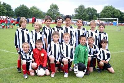 Hazlemere 6's team photo