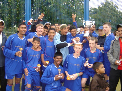 Winners of the 2006 Tower Hamlets Youth League - Under 14's Poplar FC