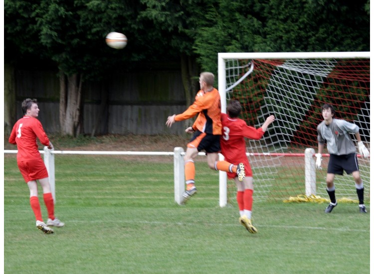 Gavin Batt rises above the defence