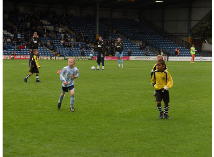 Bury Players watch and learn from the Pumas  