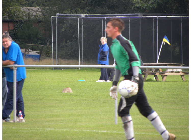 Safe hands for debut boy Pete Singleton 