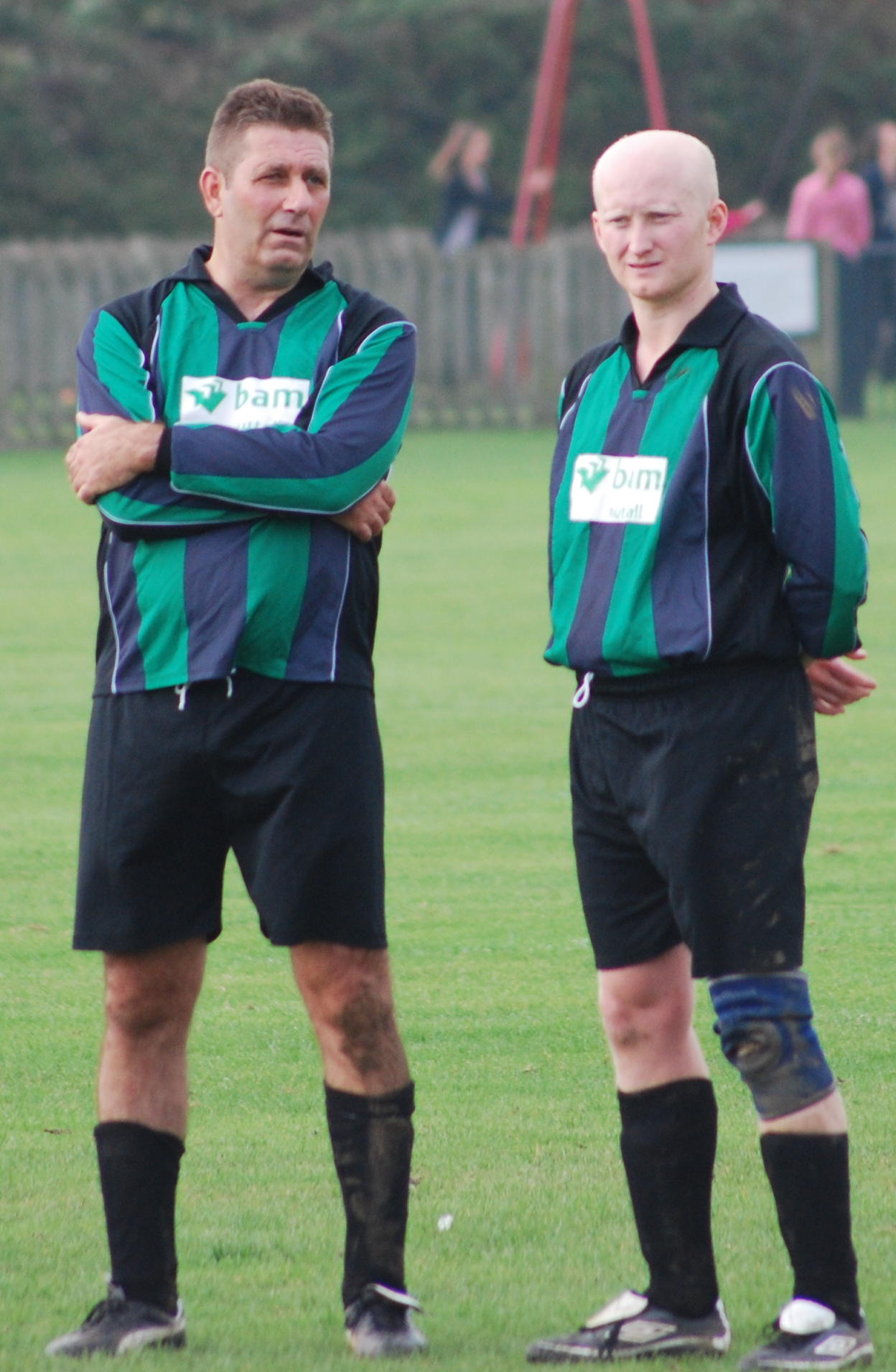 Jock and Leachy having a mother's meeting 