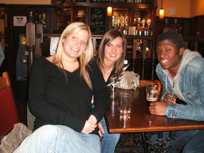 Jeff Badu and mesmerised Fan Club after another scintillating performance Feb 2006