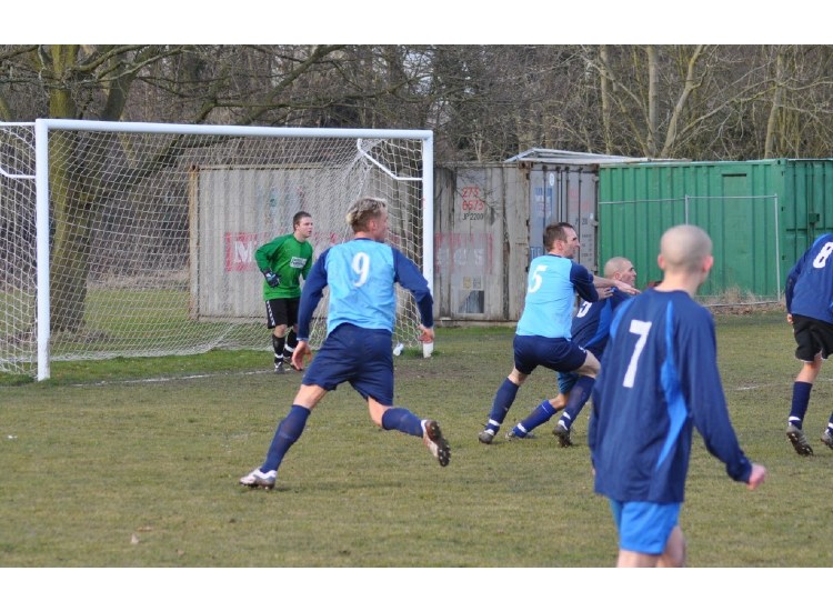 West push forward for an equaliser