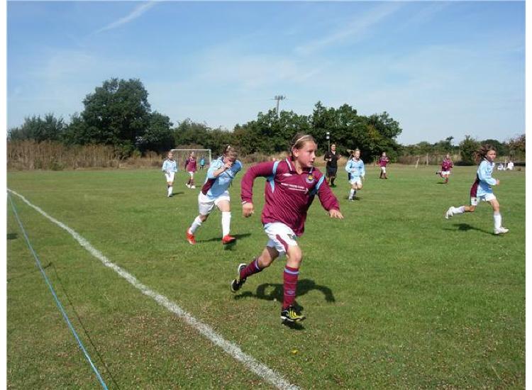 Action from the pre season Hawkwell Festival