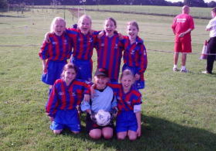 Under 10 Girls Red 2009/10