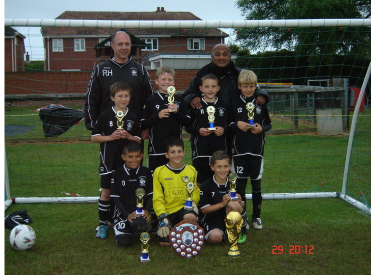 ****  2010/11 Everton 6 a side Champions  ****