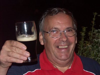 This is a proper MUG - who else would ever want to be a manager of a team. Malcolm the Manager is a new recruit the second team and is now experiencing how you control a whole team of rogues. Take plenty of pills washed down with copius amounts of booze - welcome Malcolm